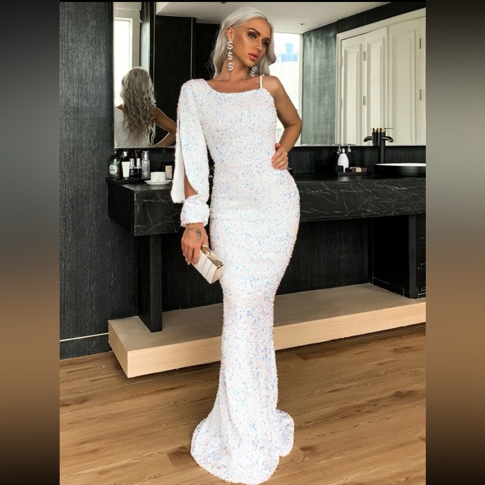 Asymmetrical Neck Mermaid Hem Sequin Prom Dress